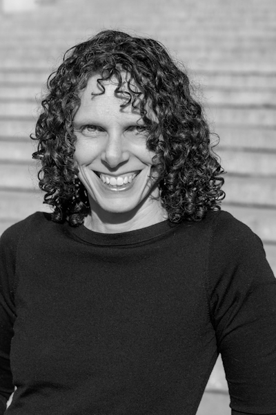 alisa-roth-approved-headshot alisa-roth-approved-headshot